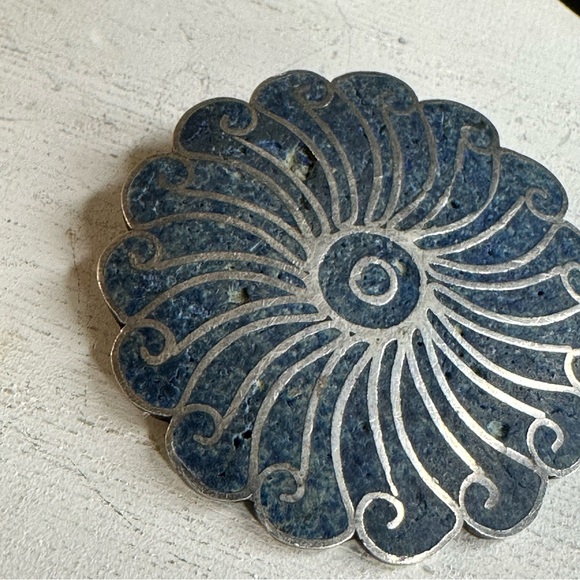 Vintage Mexico Sterling Silver Turquoise Inlay Sun Brooch - Picture 5 of 7
